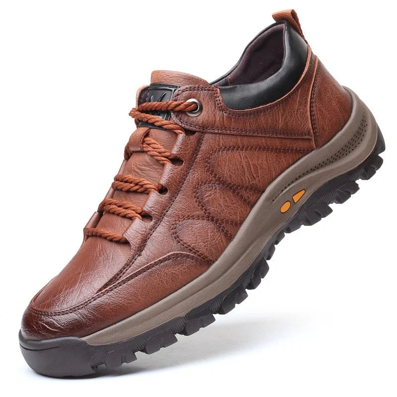Claude | Les chaussures de marche en cuir