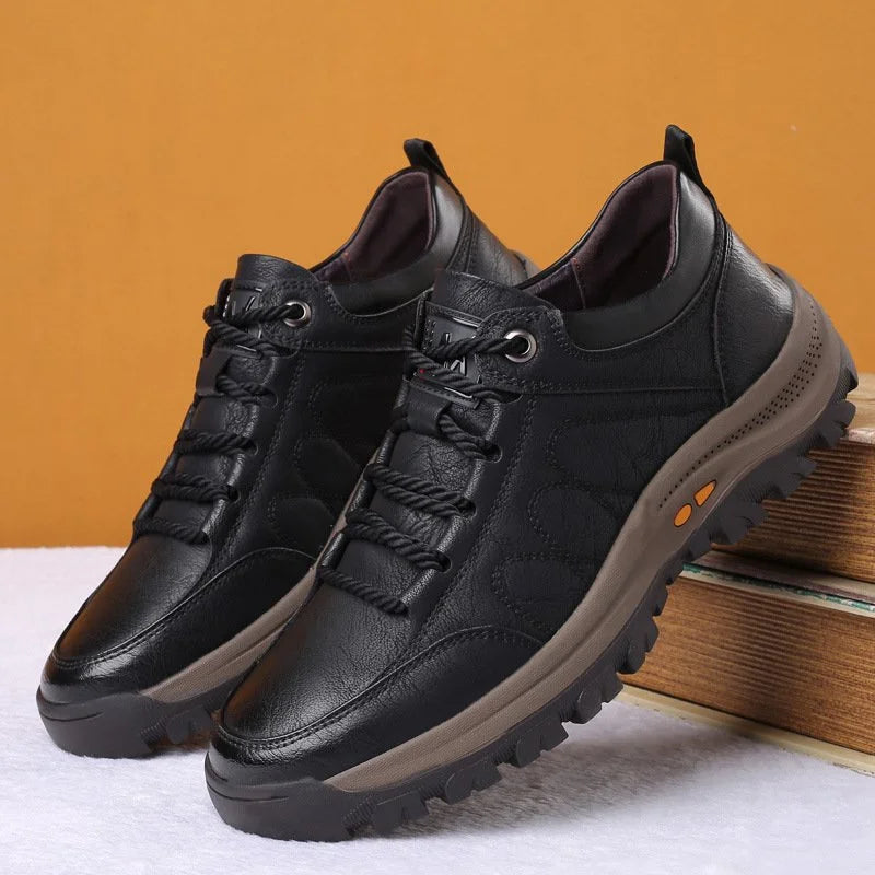 Claude | Les chaussures de marche en cuir