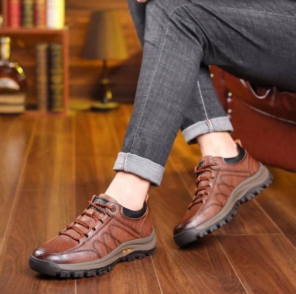 Claude | Les chaussures de marche en cuir